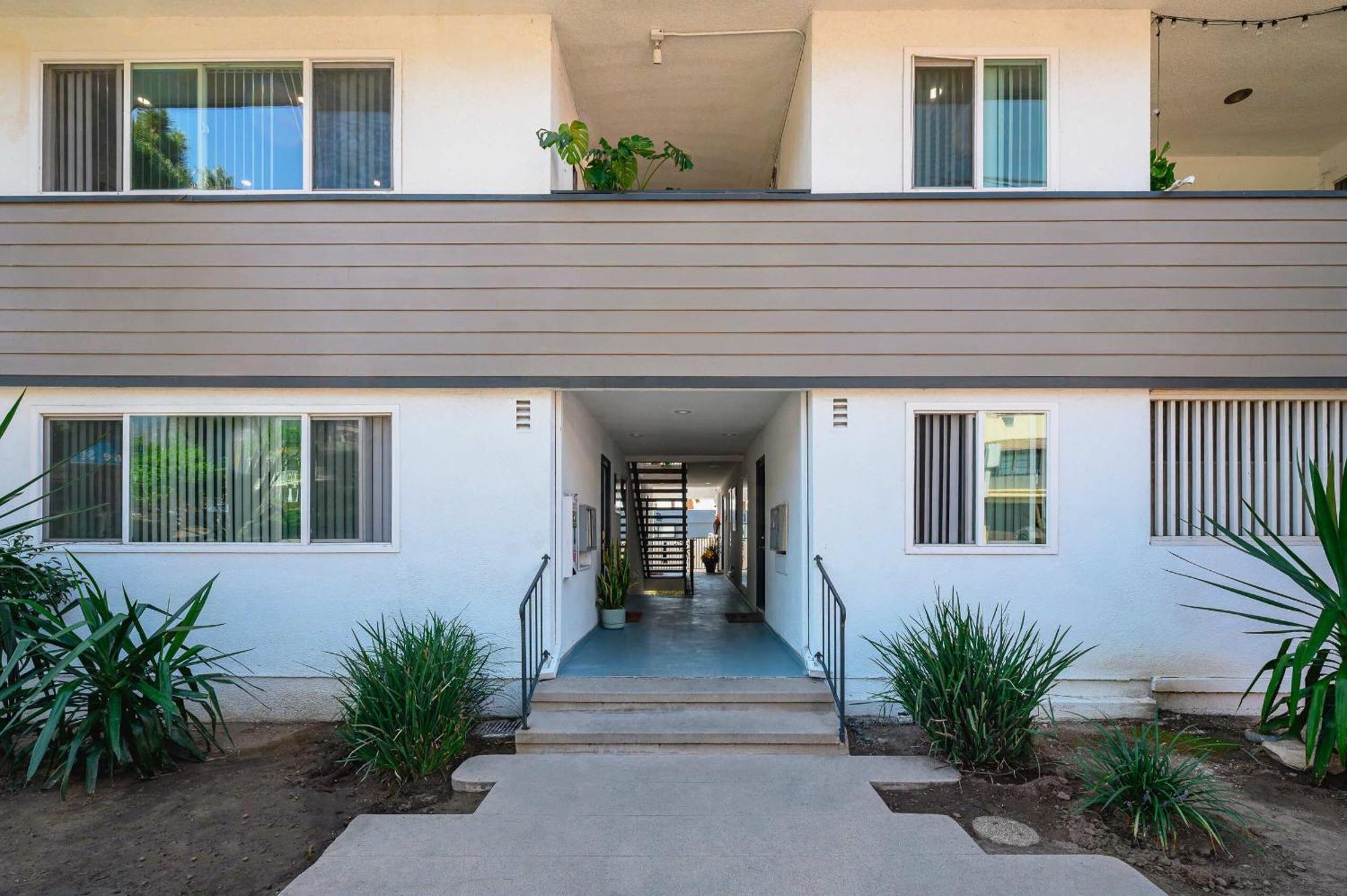 Newly Remodeled 2B2B Close To Rose Bowl Apartment Pasadena Exterior photo